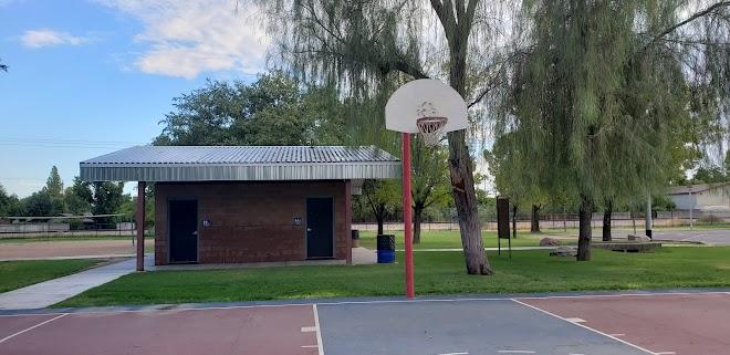 Daley Park Basketball Court