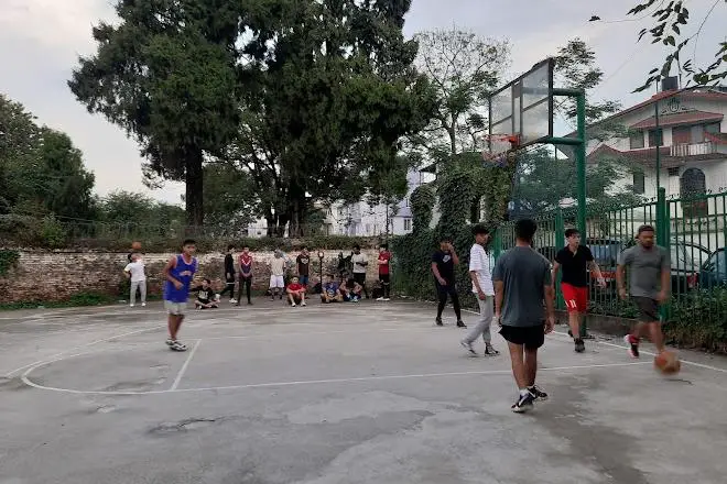 Hamline Park: Basketball Court