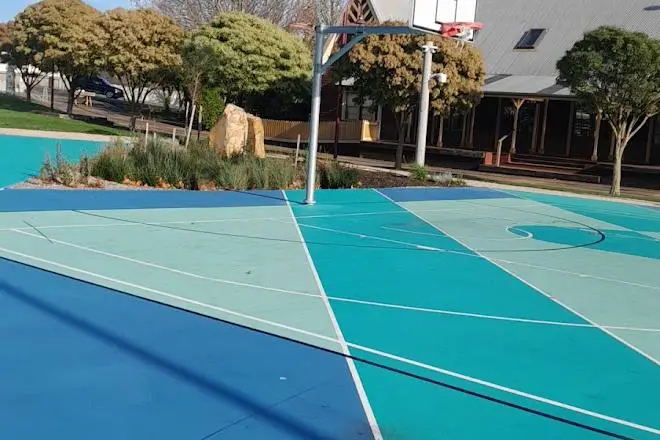 Brookshire Park Public Basketball Court